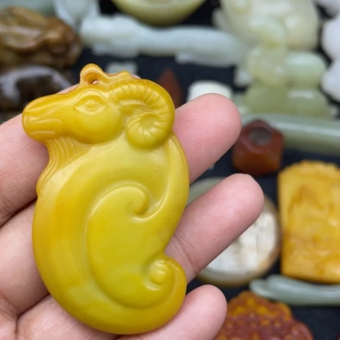 颈饰未镶嵌和田玉80