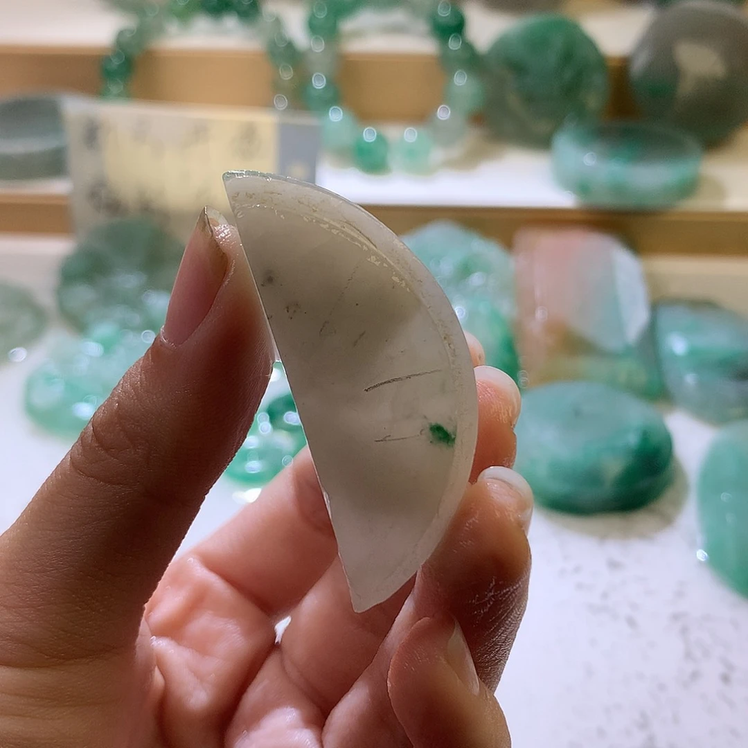 石英质玉未镶嵌珠宝半成品