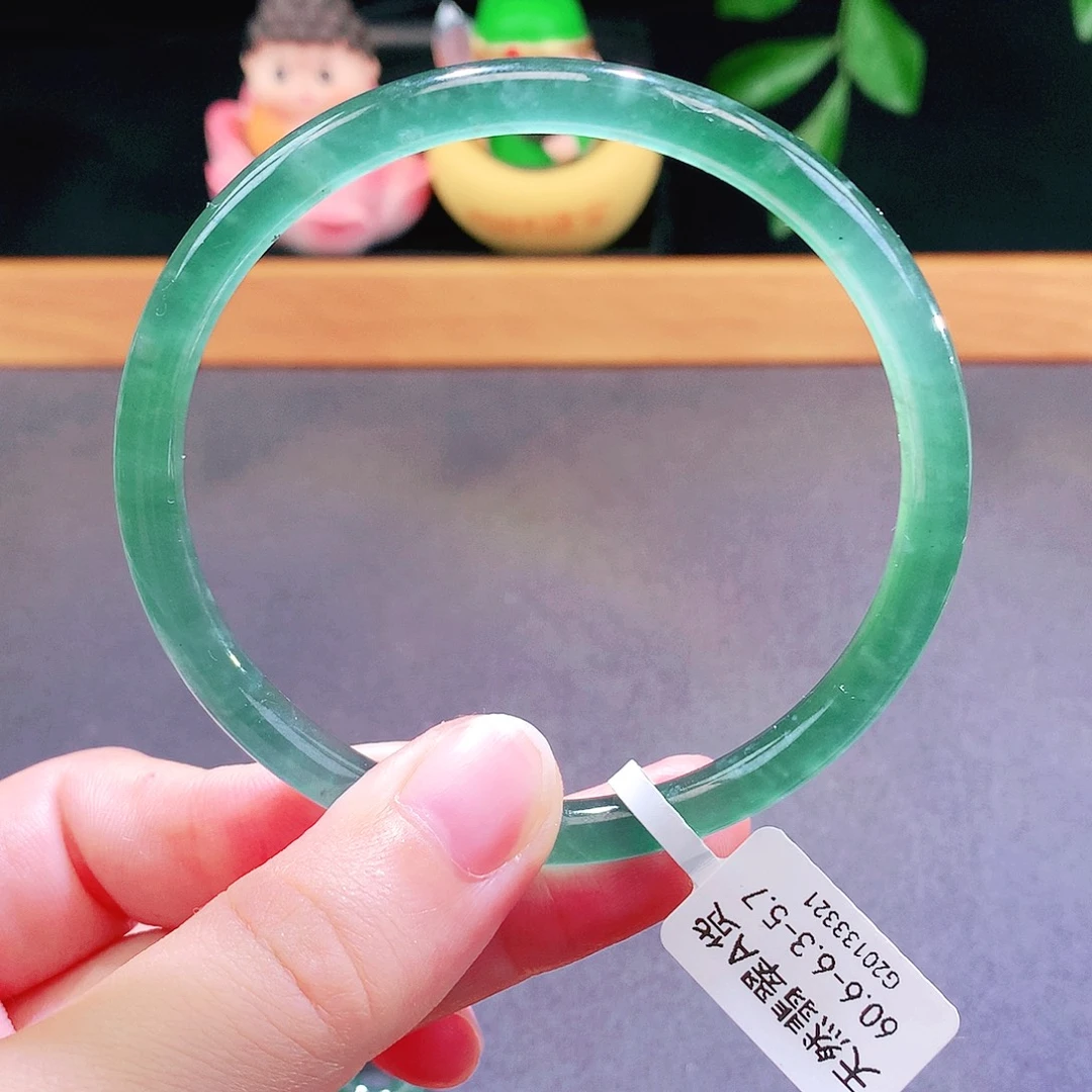 翡翠未镶嵌手镯天然翡翠