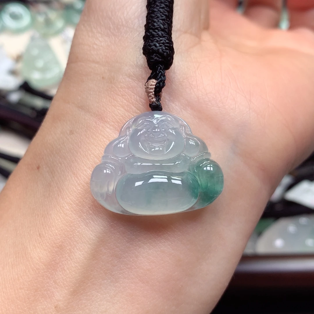 翡翠未镶嵌颈饰佛公