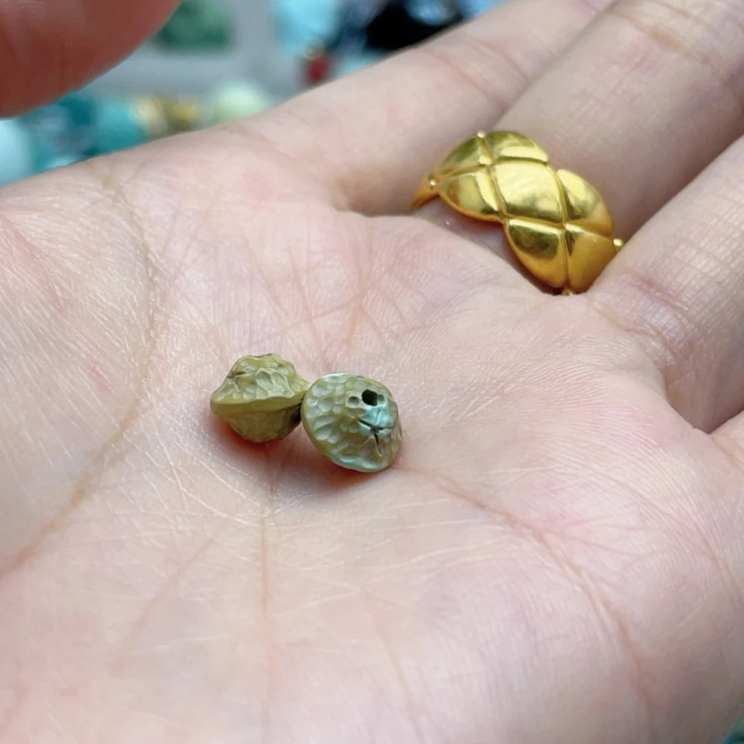 未镶嵌南红玛瑙珠宝奇石