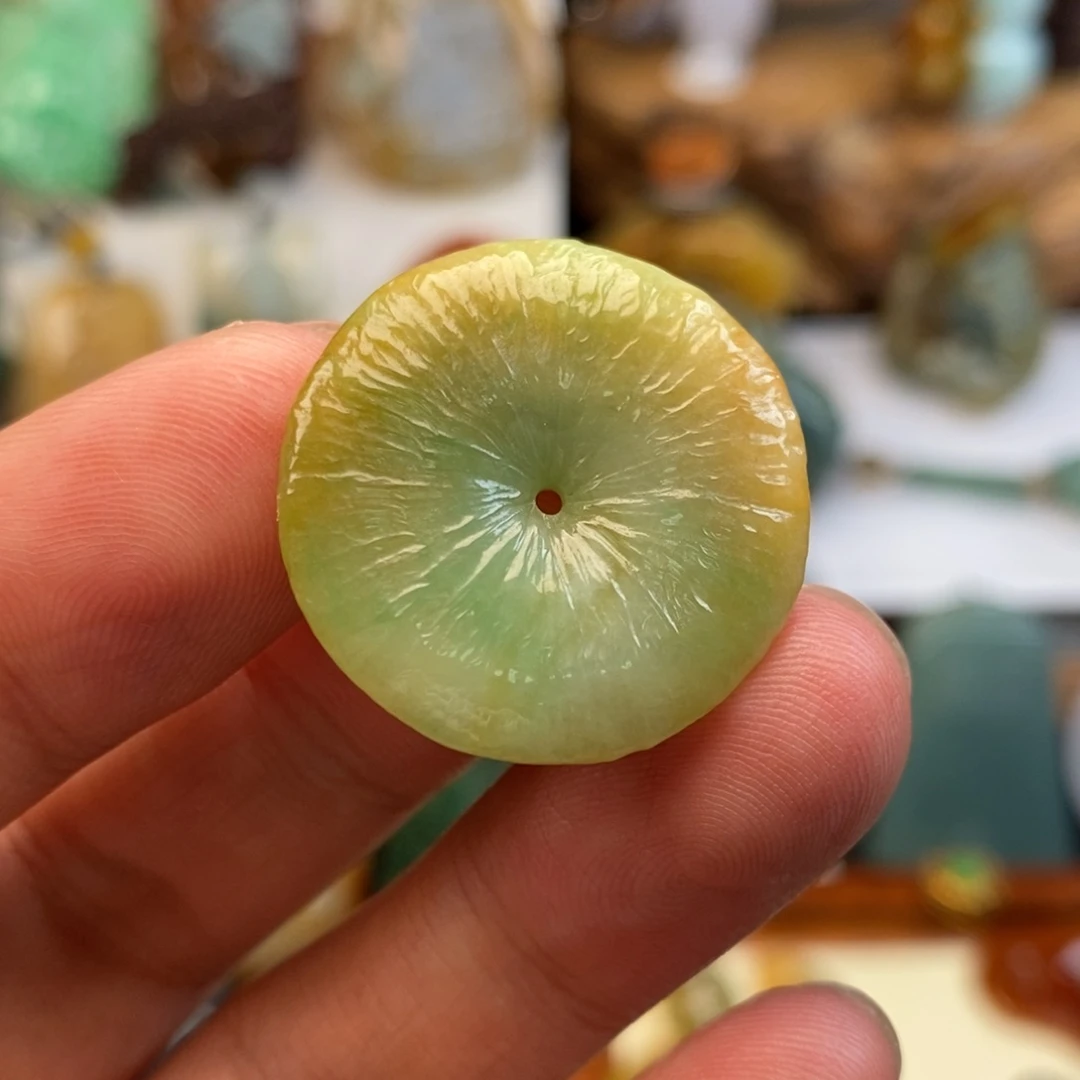 翡翠未镶嵌颈饰缅甸天然翡翠平安扣