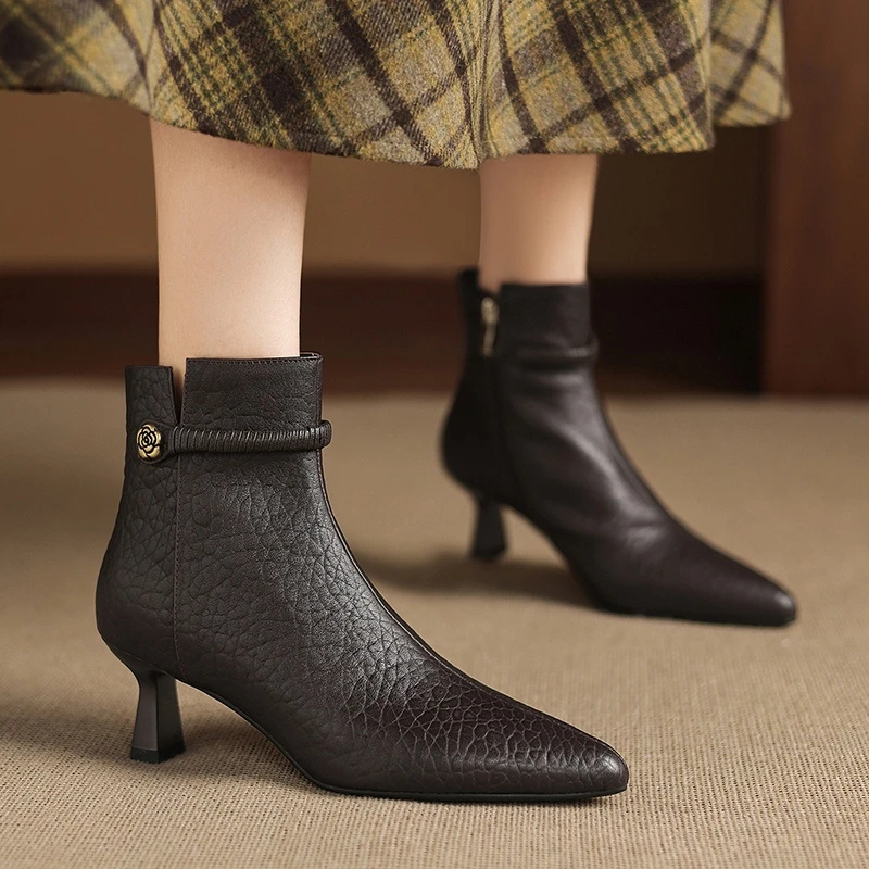 头层牛皮~气质洋气细跟小短靴女高跟尖头单靴2025新款高级感裸靴