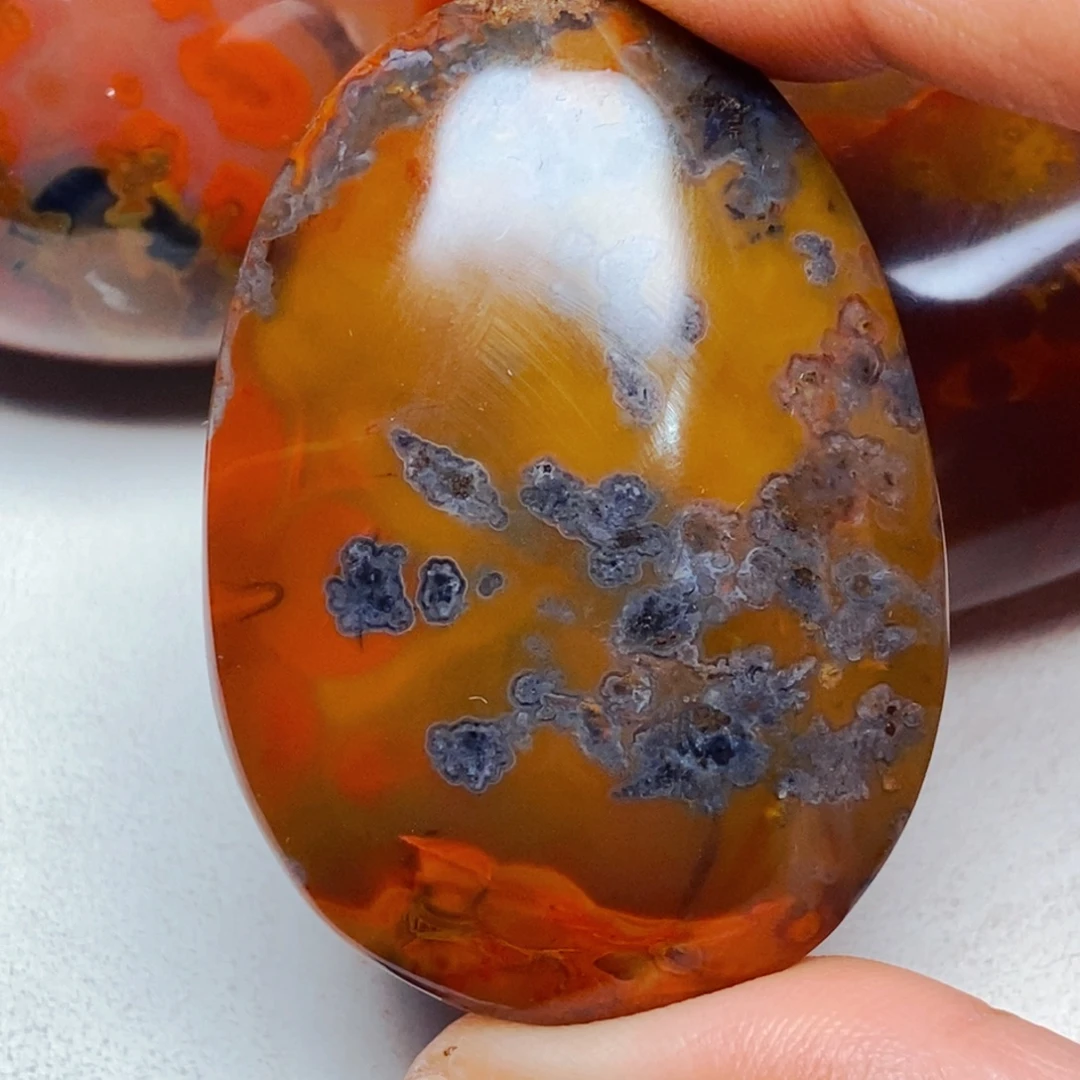 1****玛瑙/玉髓未镶嵌颈饰