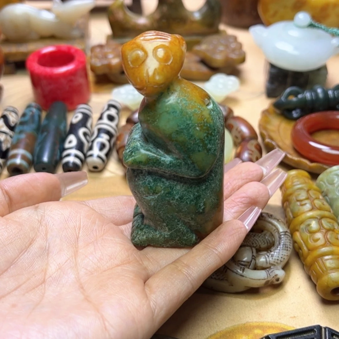 【闪购商品】蛇纹石玉颈饰未镶嵌