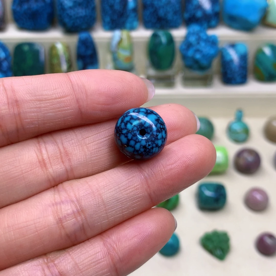 绿松石未镶嵌三彩随行