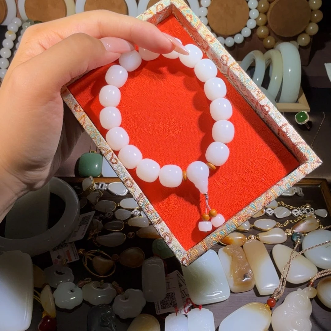 和田玉未镶嵌手链