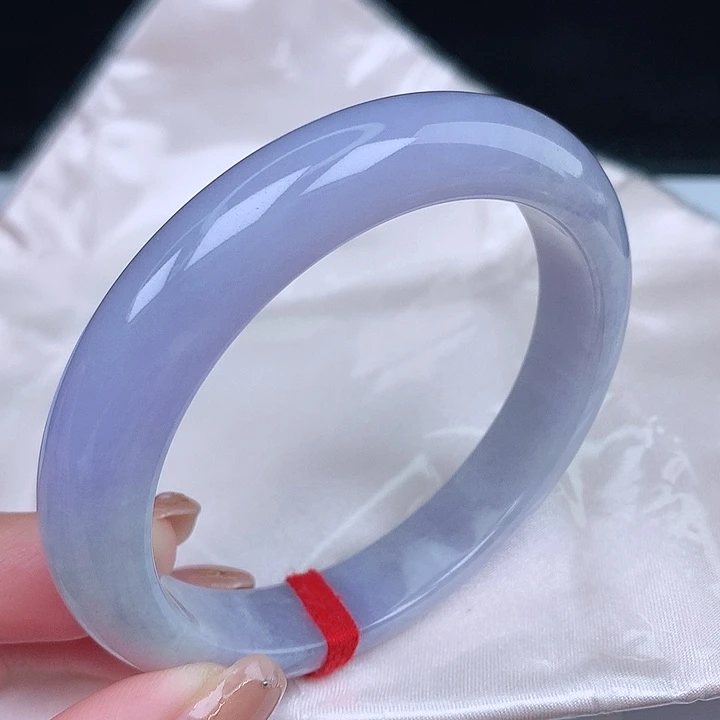 未镶嵌手镯翡翠天然