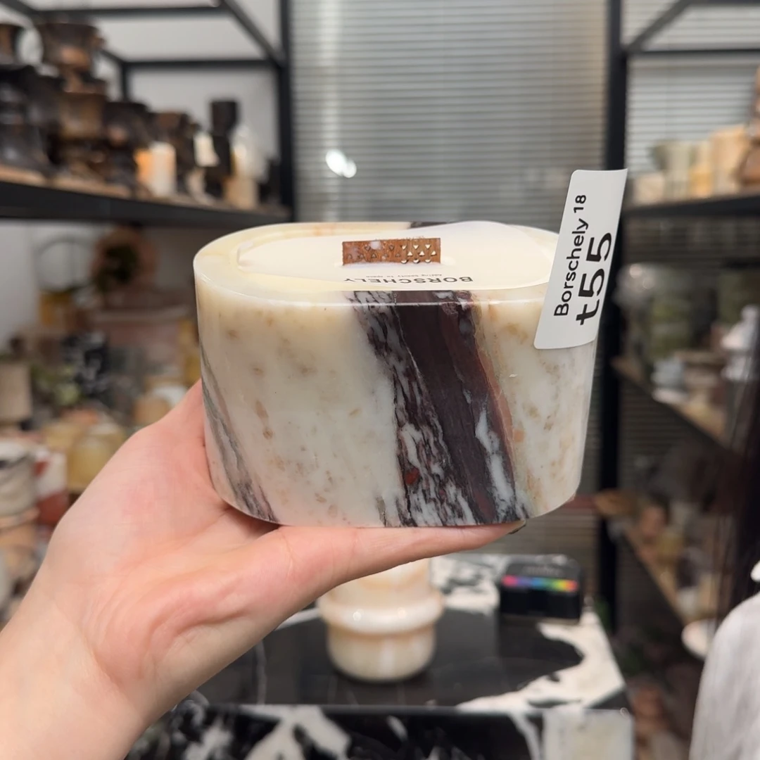 大理石t55。 油。 电量。