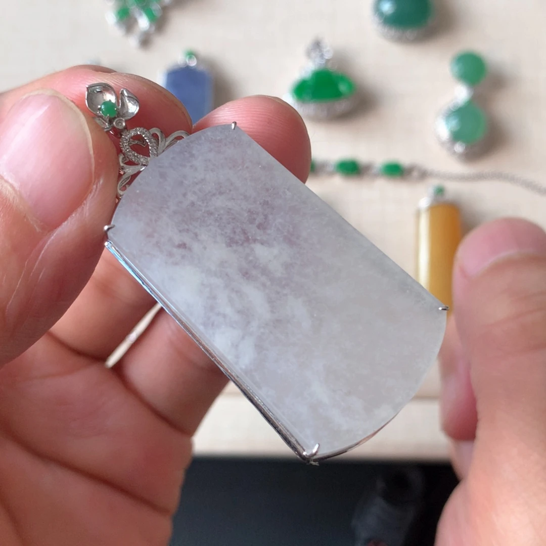 翡翠颈饰18K金镶嵌天然A货