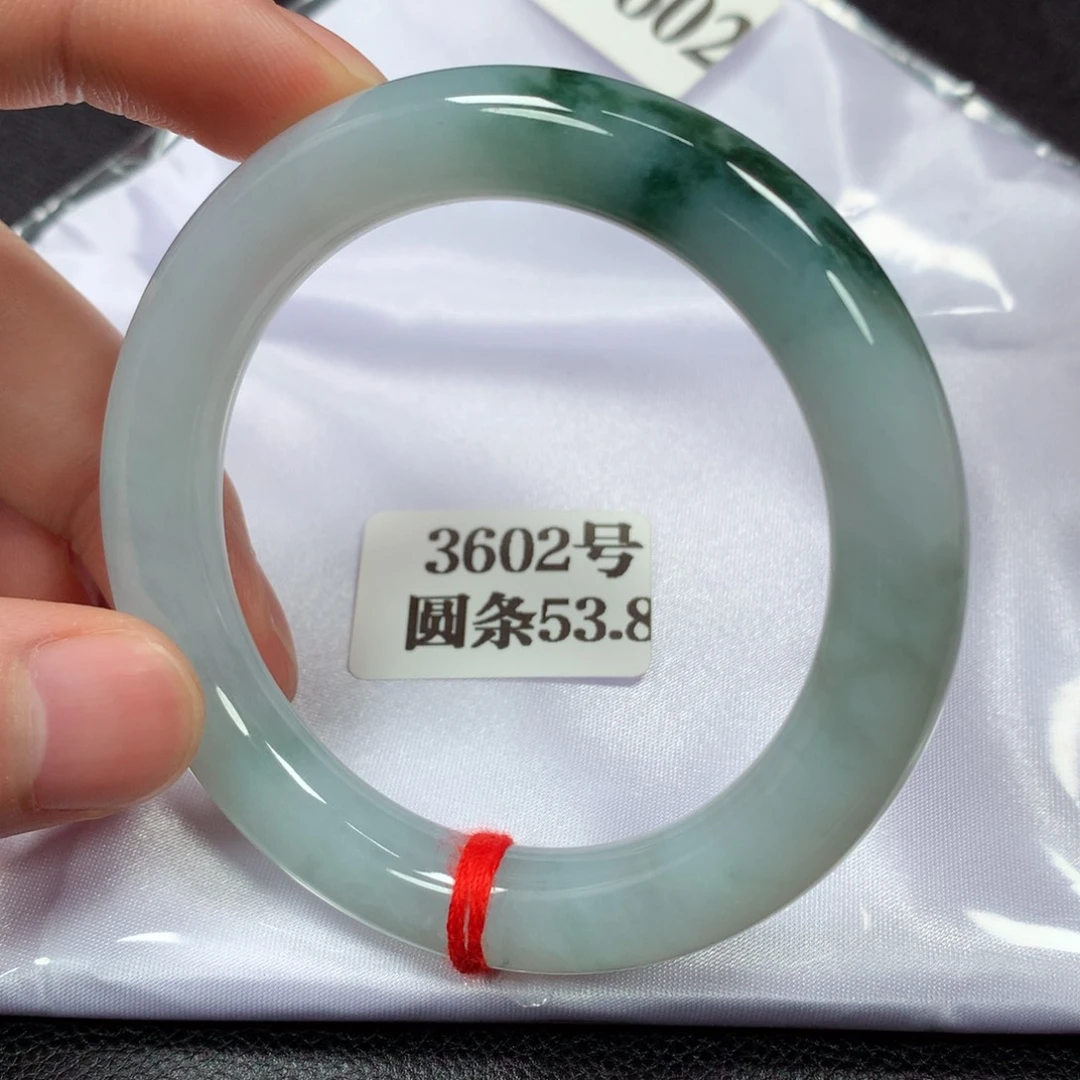 翡翠手镯未镶嵌3602号
