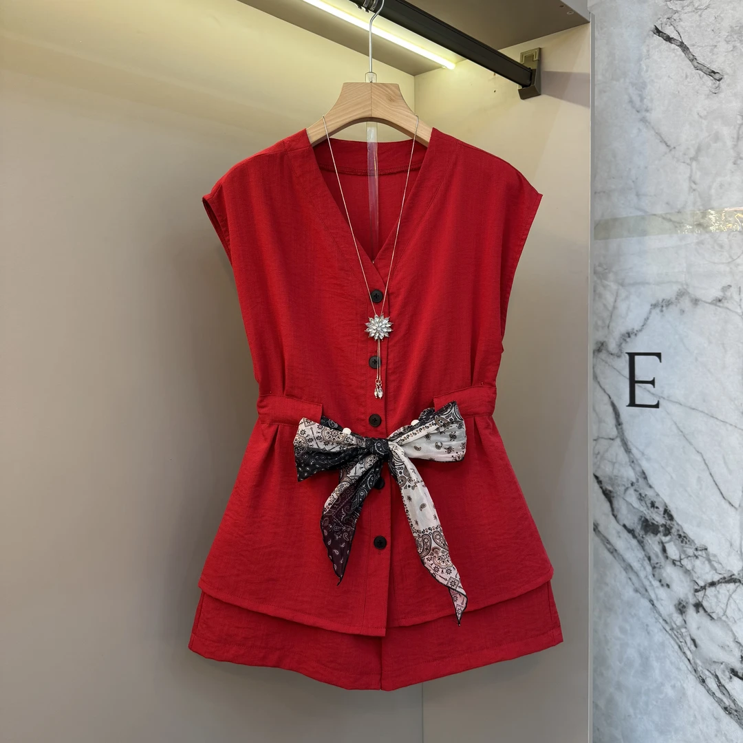 大码夏季新款时尚套装v领砍袖丝巾收腰上衣+短裤两件套0798