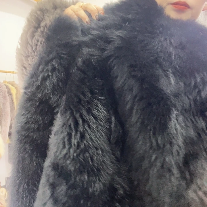 皮毛一体百搭款式外套女