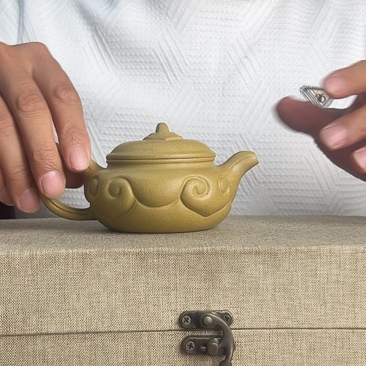 紫砂茶壶原矿本山段仿古如意