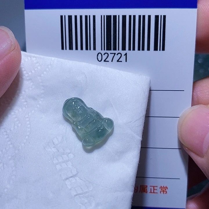翡翠未镶嵌颈饰天光墟翡翠市场现金代购