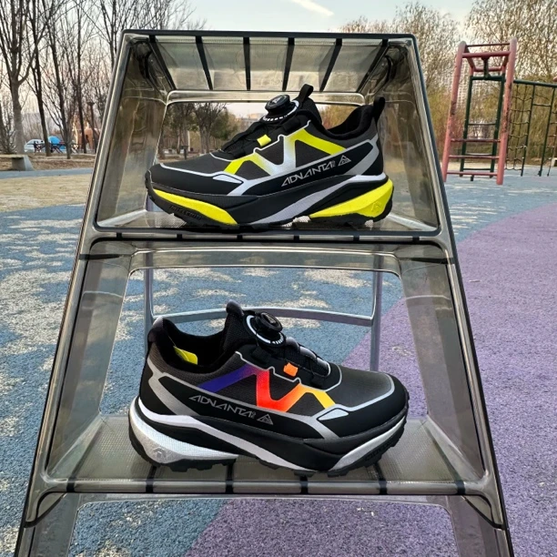 【33-42二棉】秋冬季新款中大童户外防滑运动鞋旋钮跑鞋