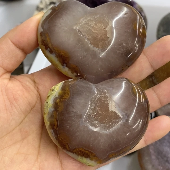 紫晶未镶嵌珠宝半成品