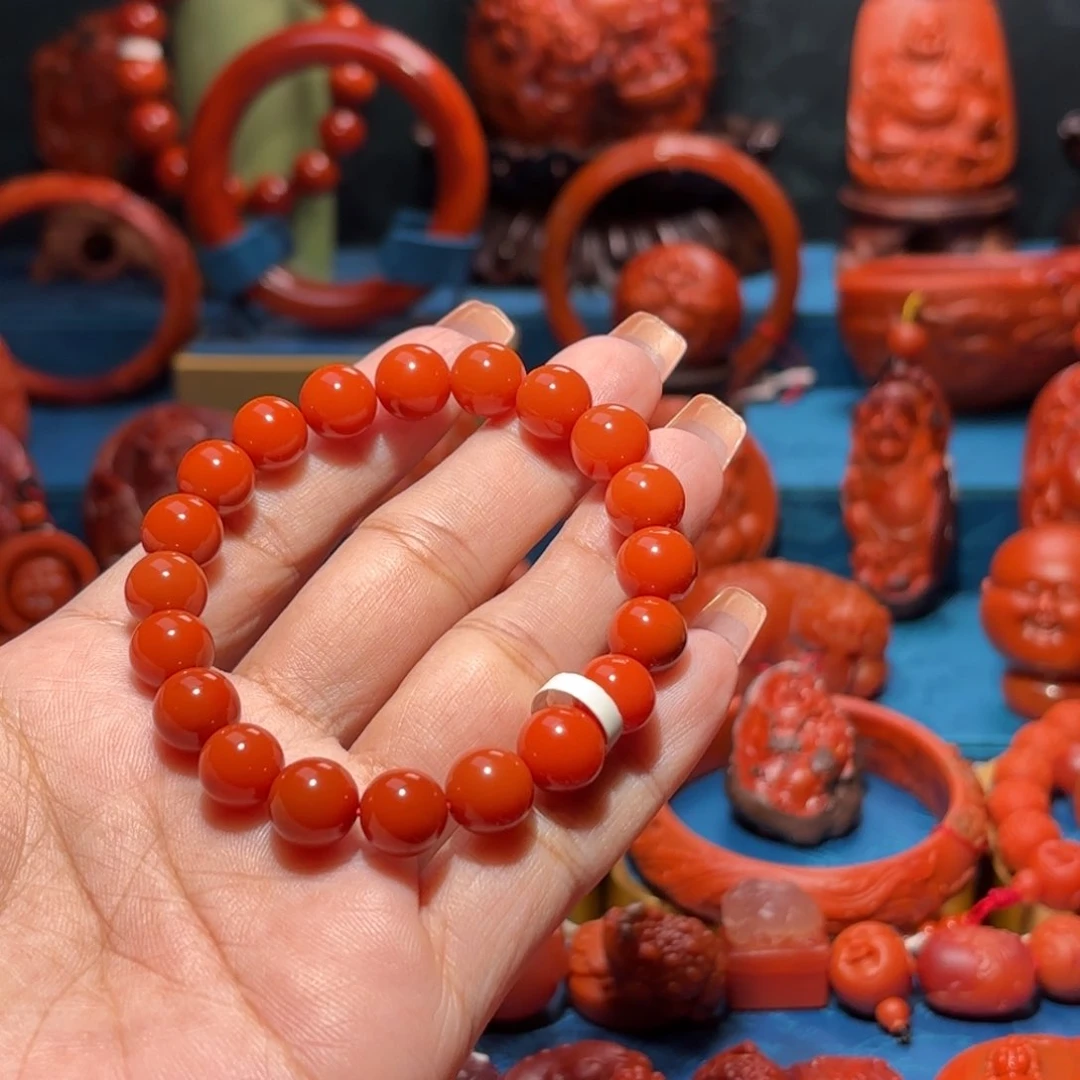 未镶嵌雕刻南红玛瑙常****琼