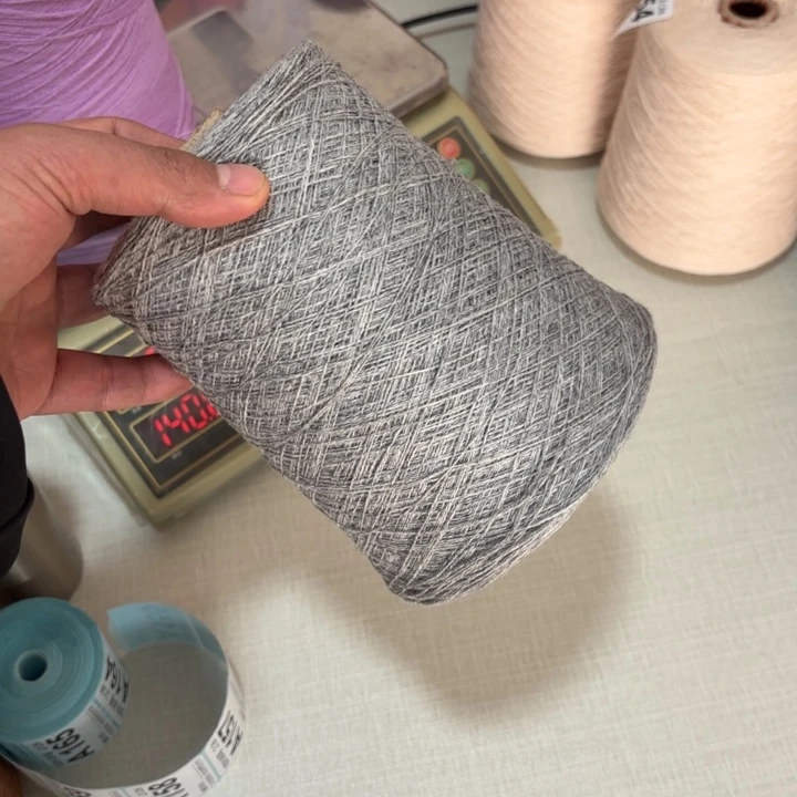 羊毛7030浅灰色，6两，分2，，13，，15克，环形针，