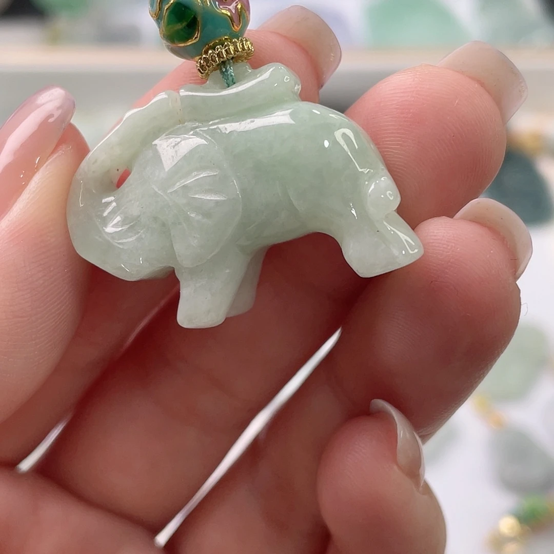 吊坠(不含链)未镶嵌翡翠1