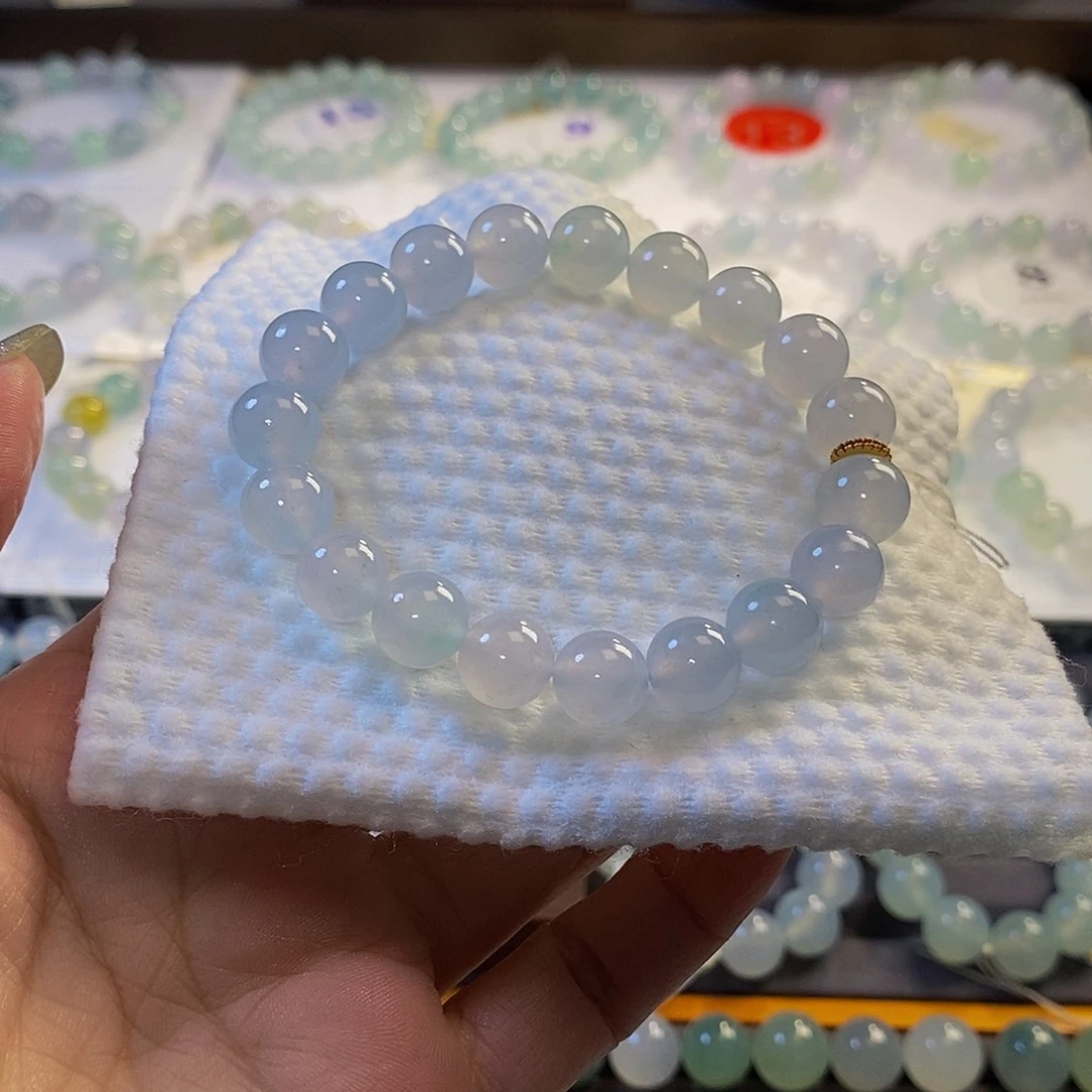 定制翡翠未镶嵌翡翠.