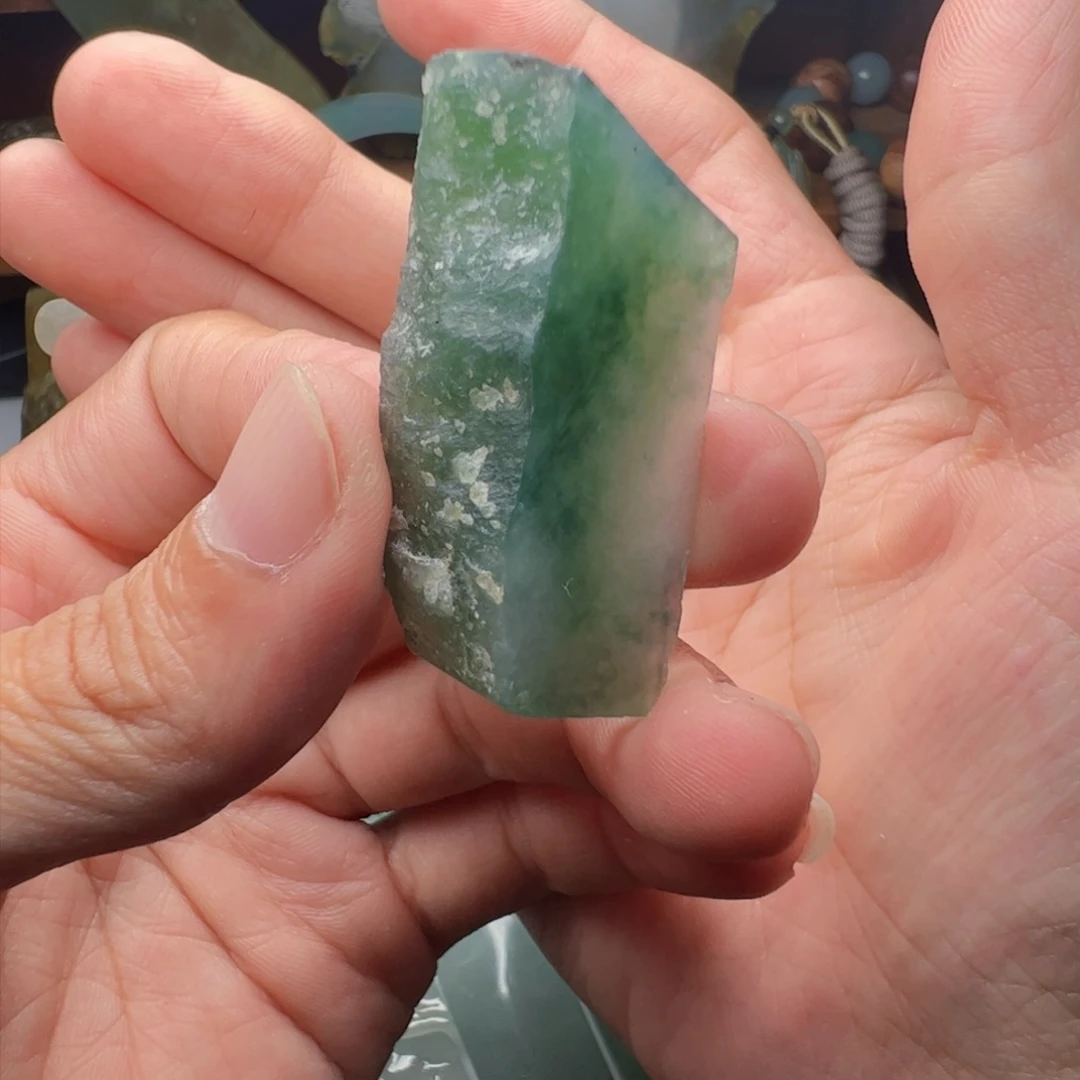 未镶嵌定制翡翠不包工