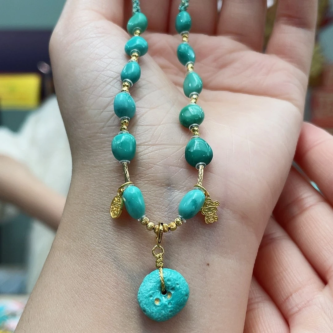 绿松石颈饰18K金镶嵌