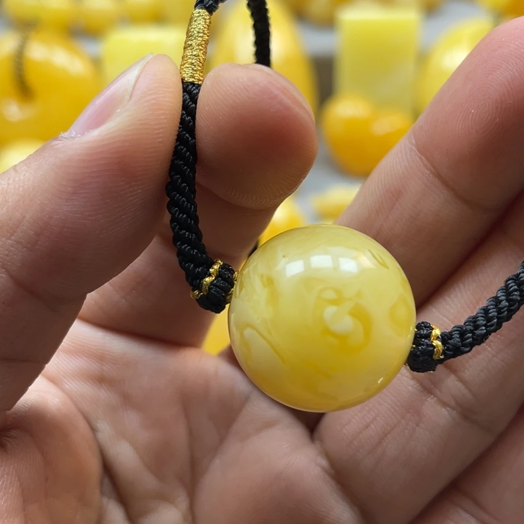 蜜蜡珠宝奇石未镶嵌