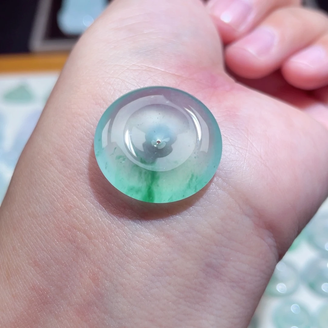 颈饰未镶嵌翡翠扣子