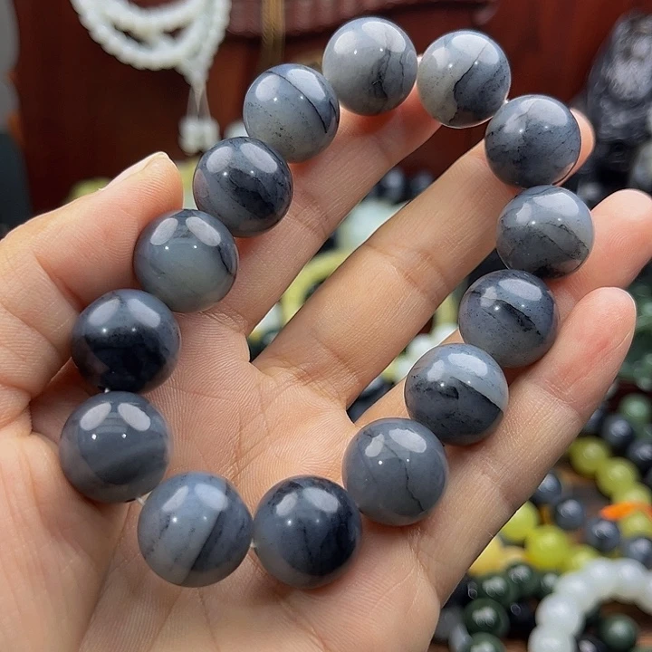 择***行手串未镶嵌和田玉