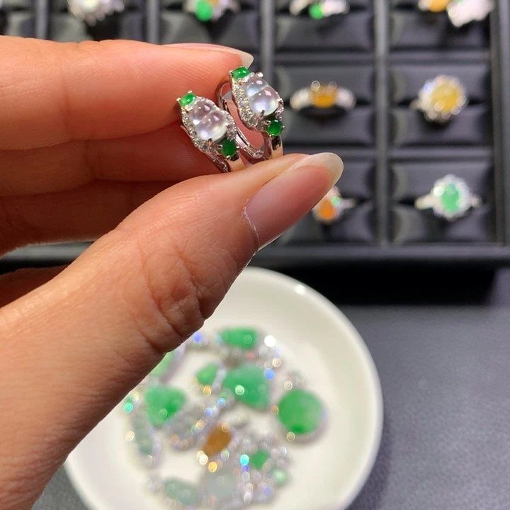 翡翠银S925镶嵌耳饰
