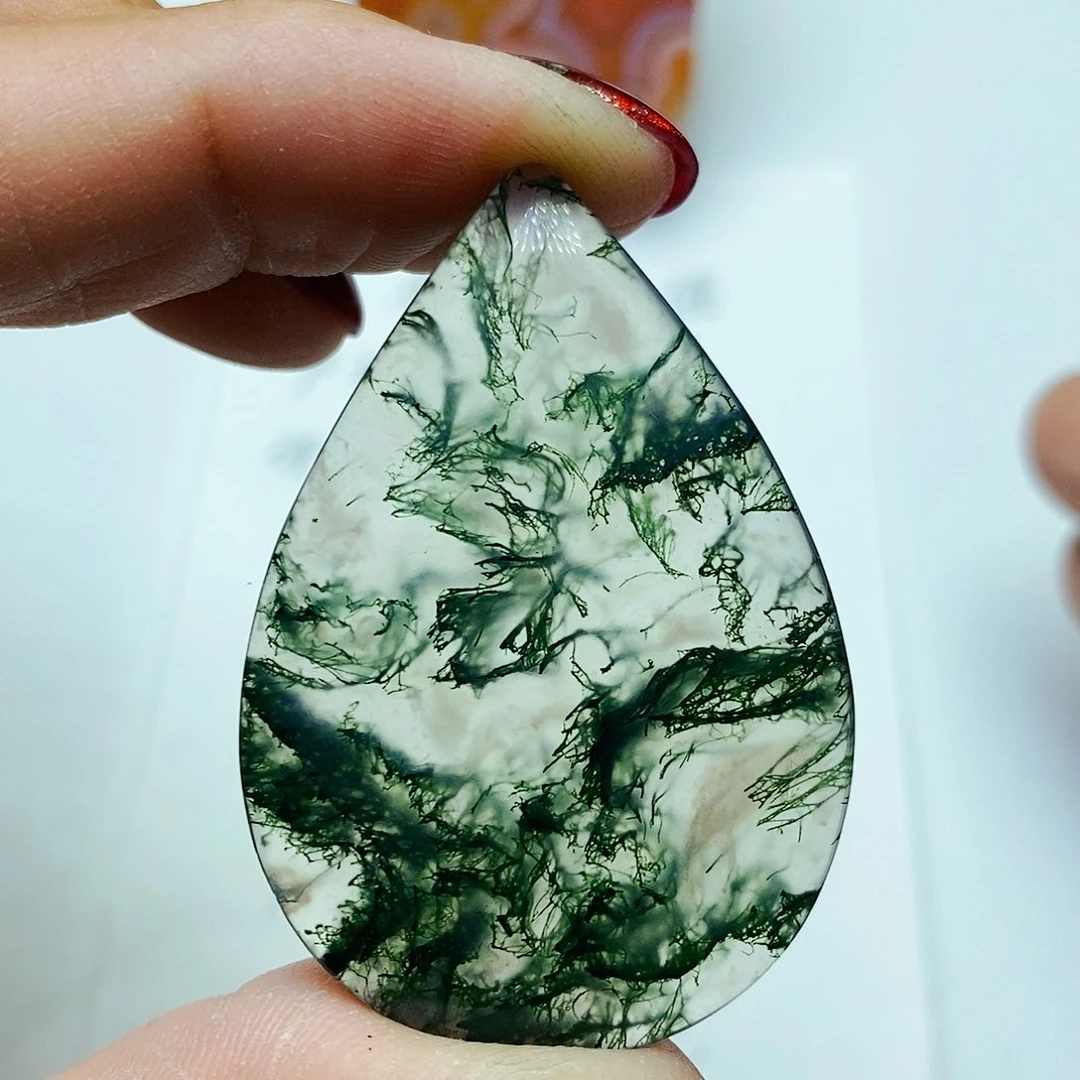 玛瑙/玉髓颈饰未镶嵌石****厂