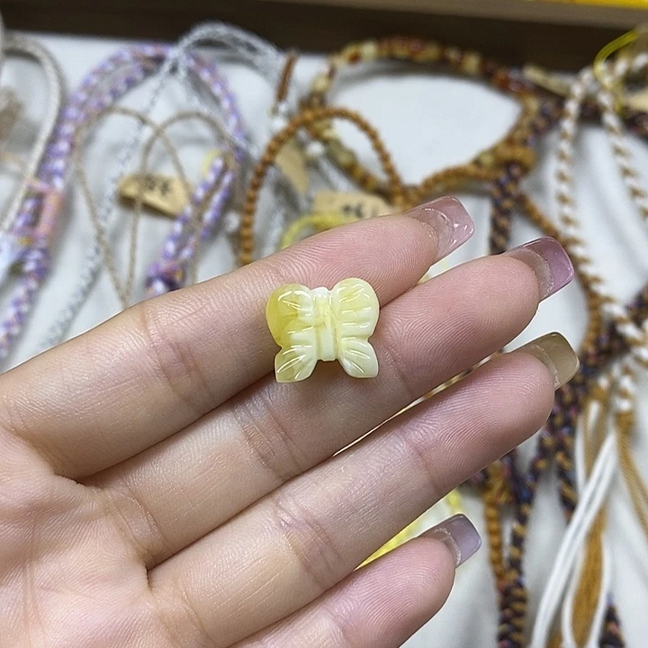 橄榄核吊坠蝴蝶结19