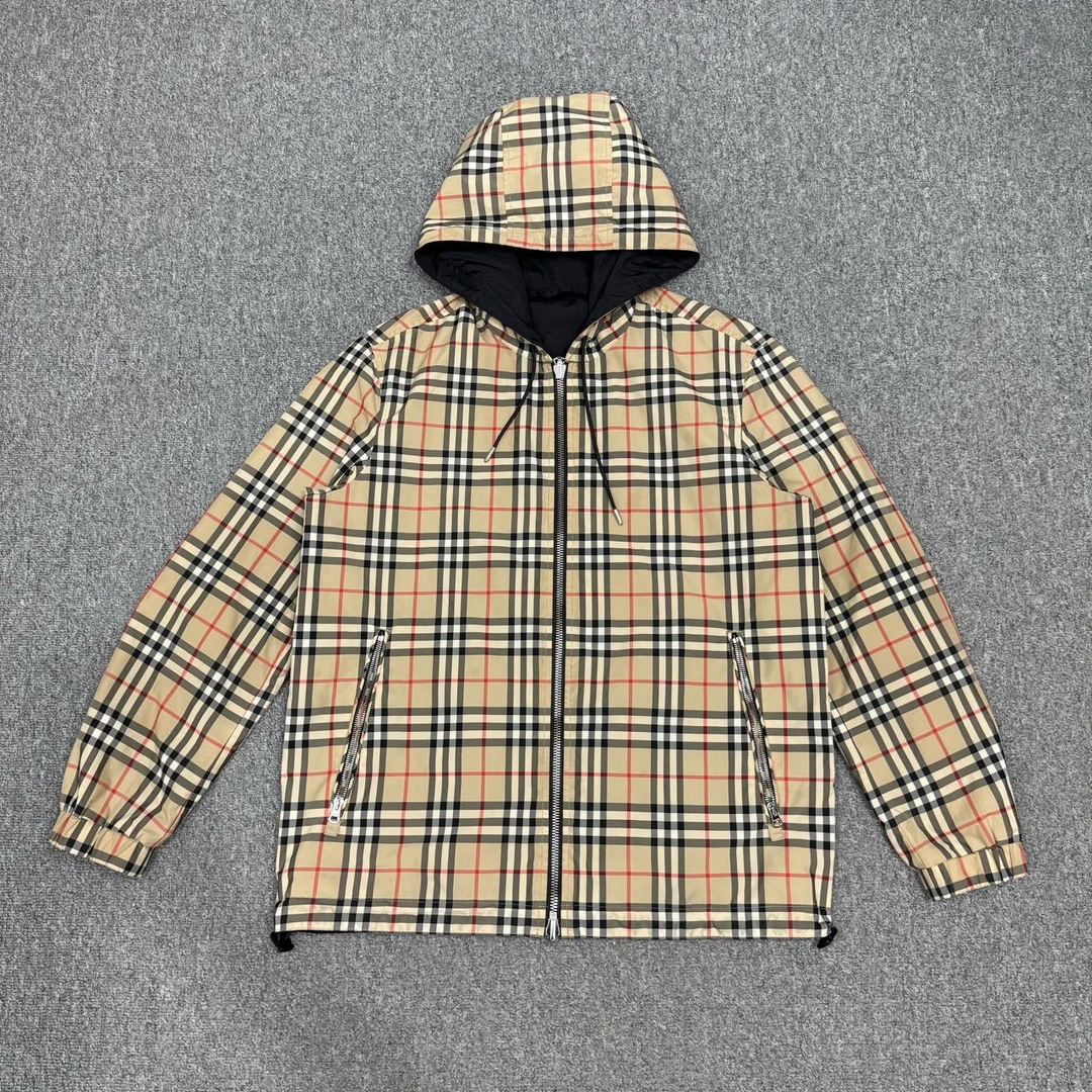 99新 BURBERRY/博柏利 13987770 黑色经典格纹双面穿外套 S码99新