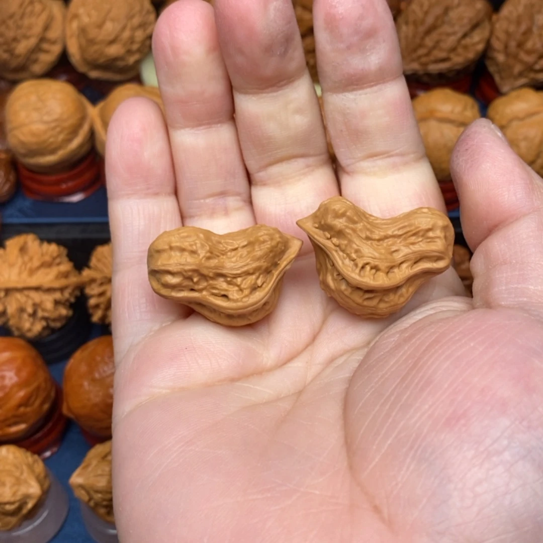 文玩核桃把件伽*茄手捻