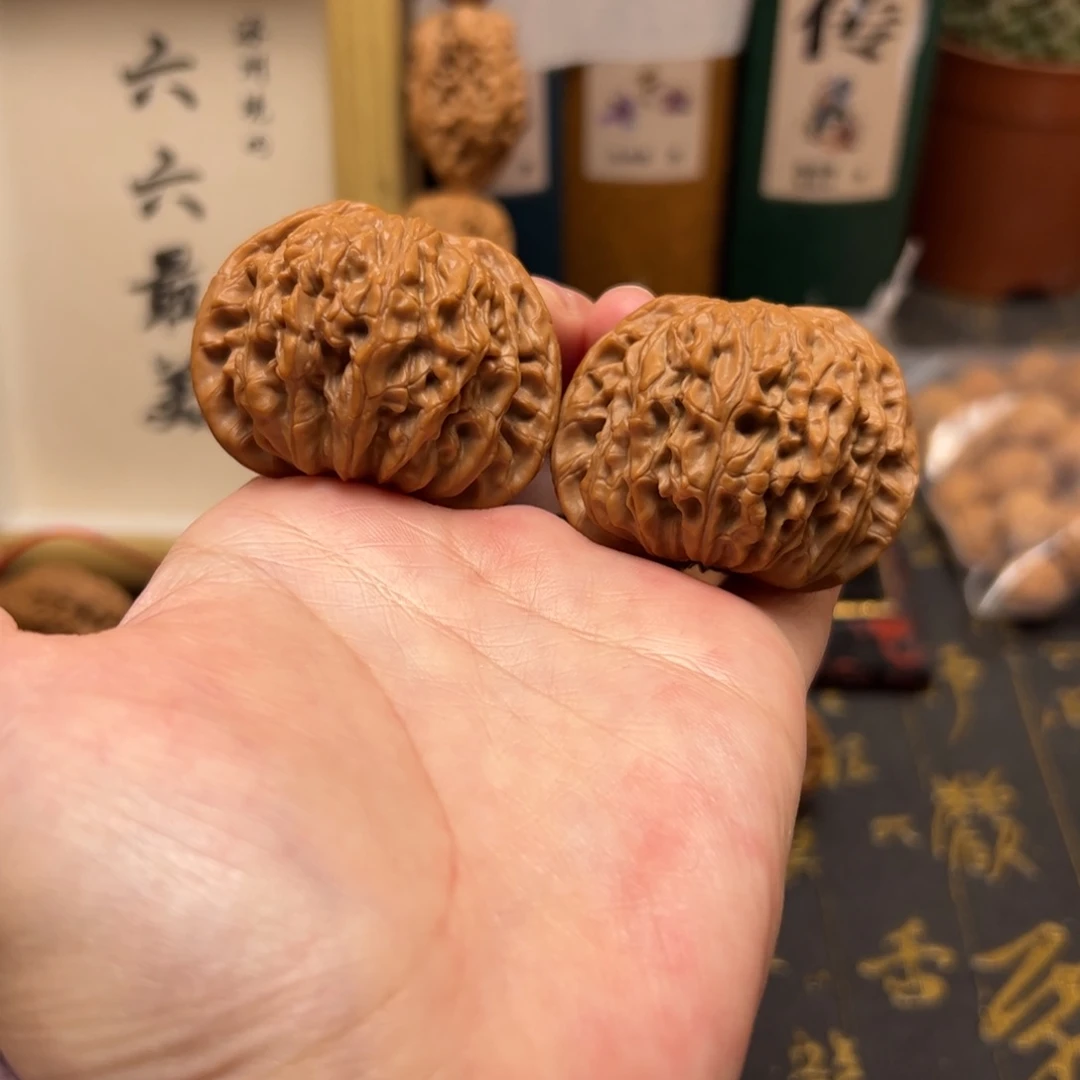 唐***生文玩核桃把件44全品磨盘