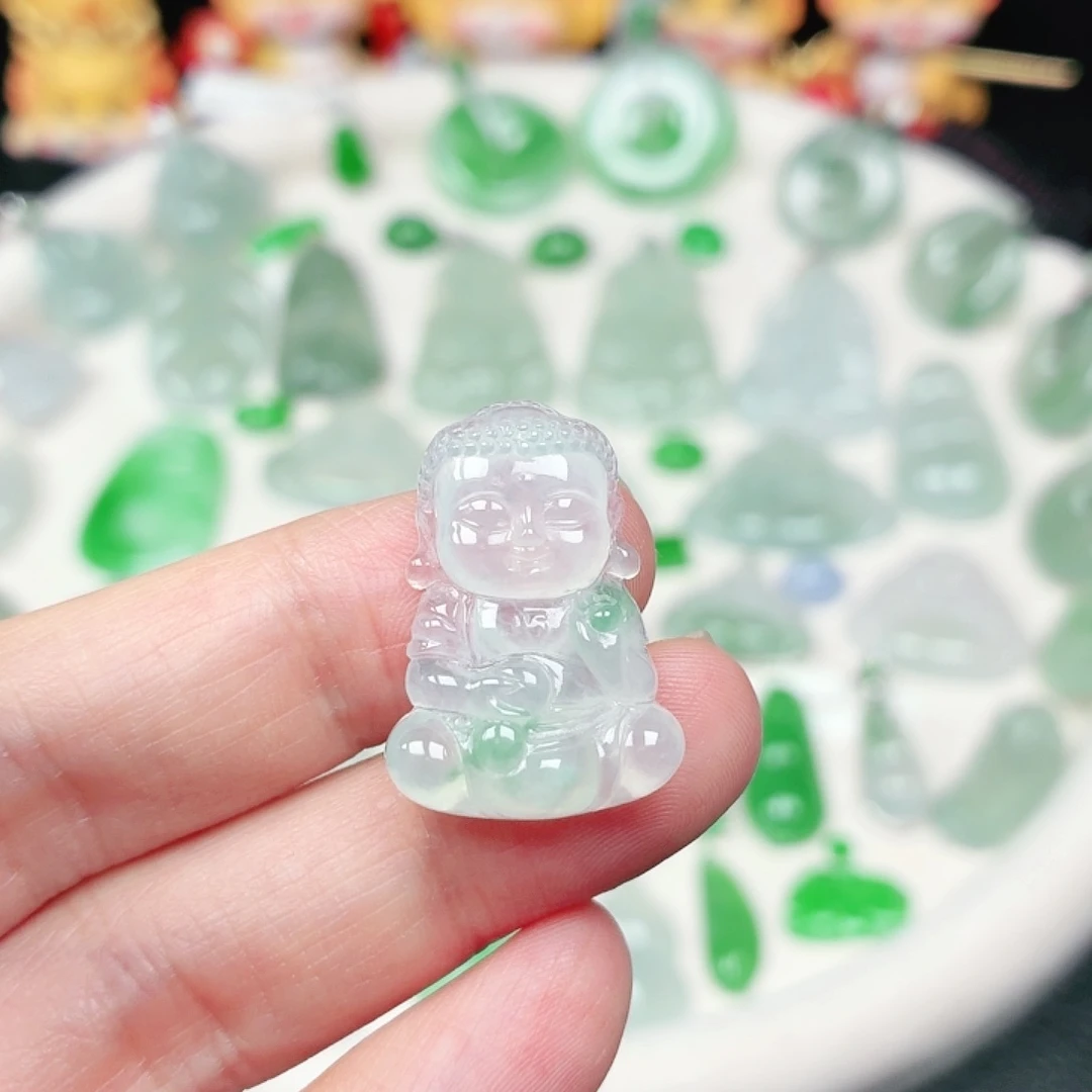 翡翠未镶嵌颈饰缅甸天然A货翡翠