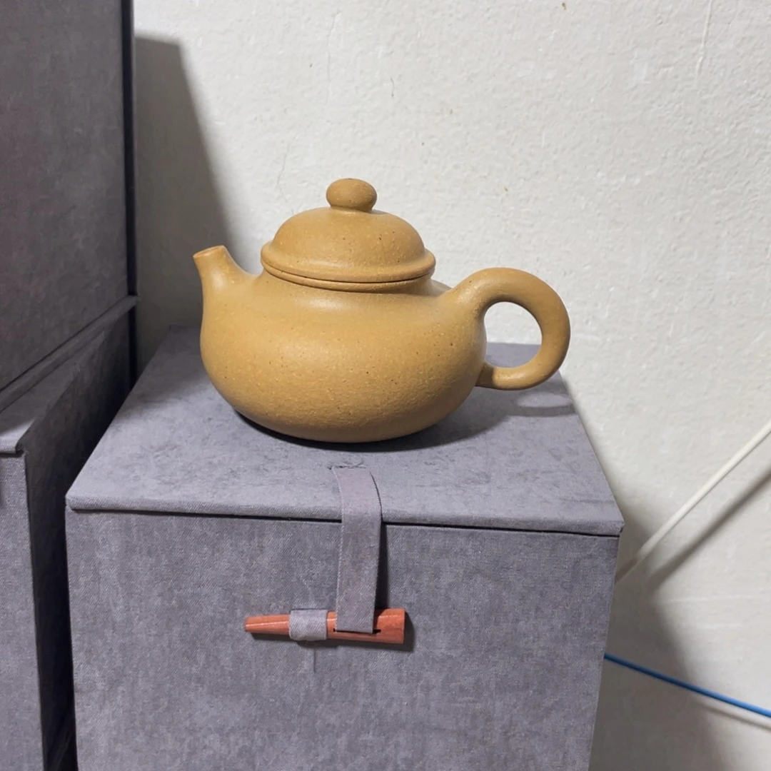 茶壶本山绿泥封釉容天140cc
