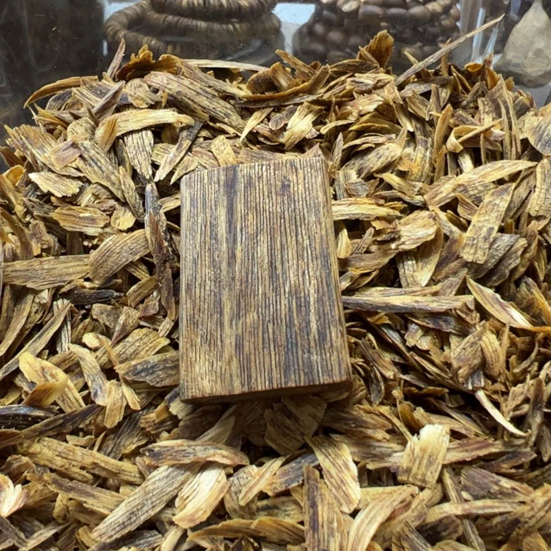 沉香碎屑沉香奇楠块料3.7克