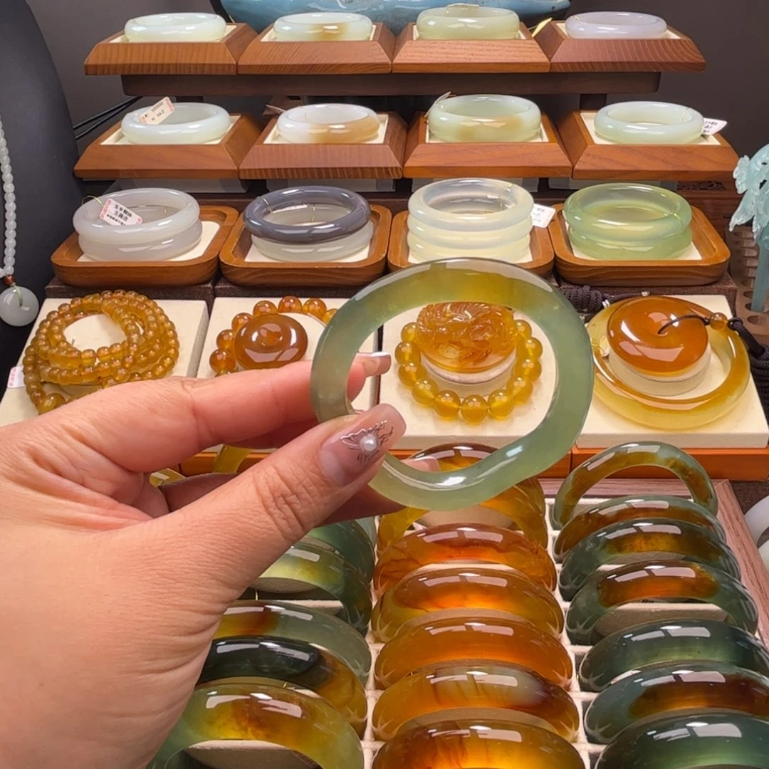 蛇纹石玉未镶嵌51-53