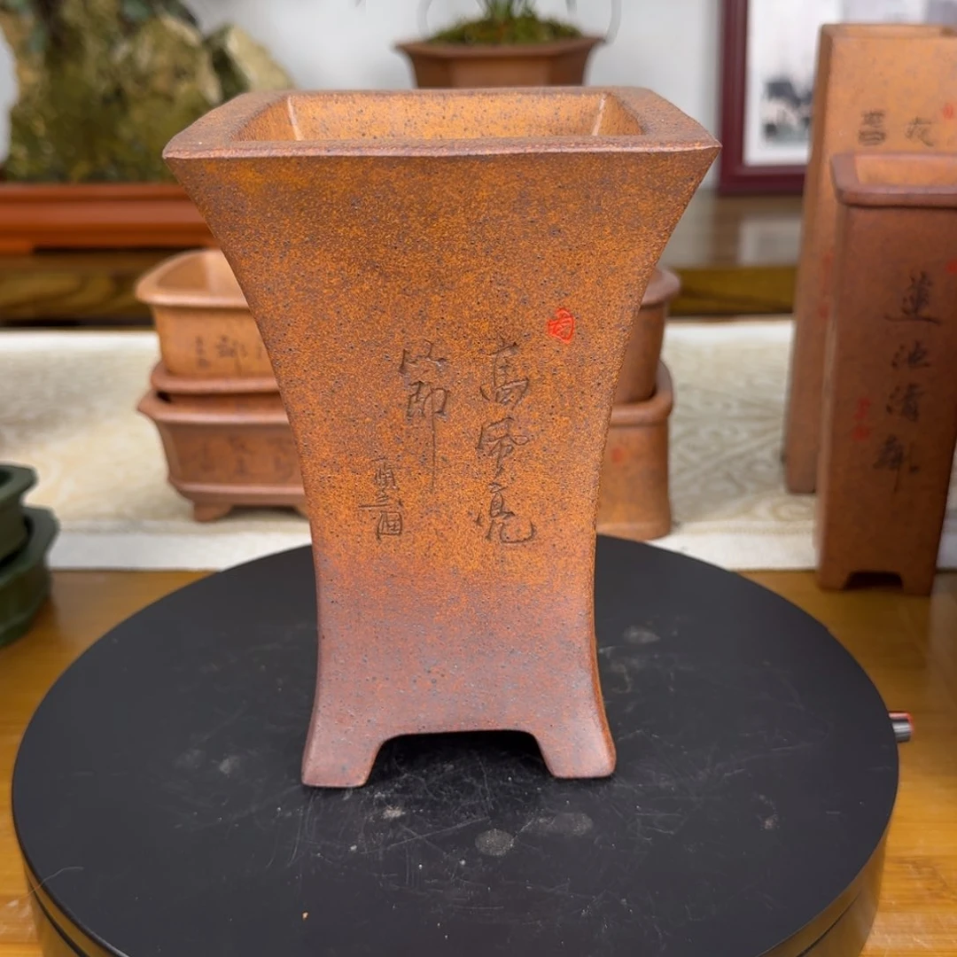 紫砂花盆对*对紫砂花盆