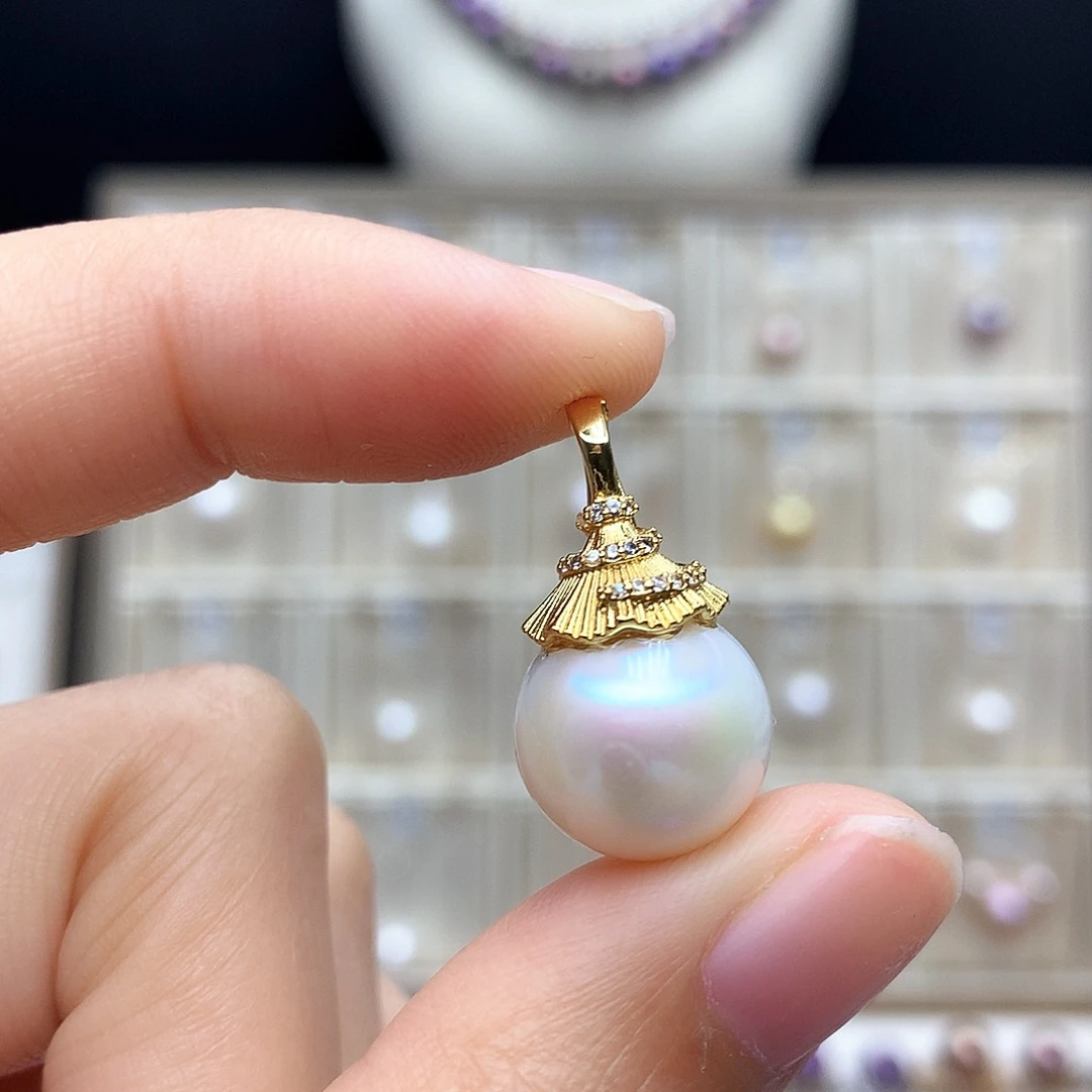 淡水珍珠合金颈饰