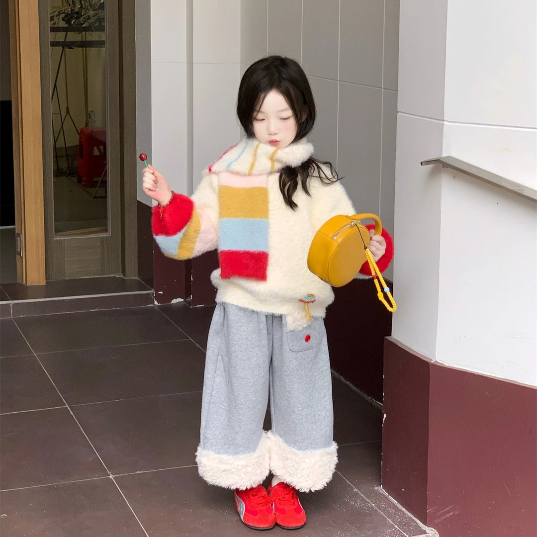 小思家2025冬季新款女童韩版洋气彩虹套头毛衣毛毛加绒休闲裤套装