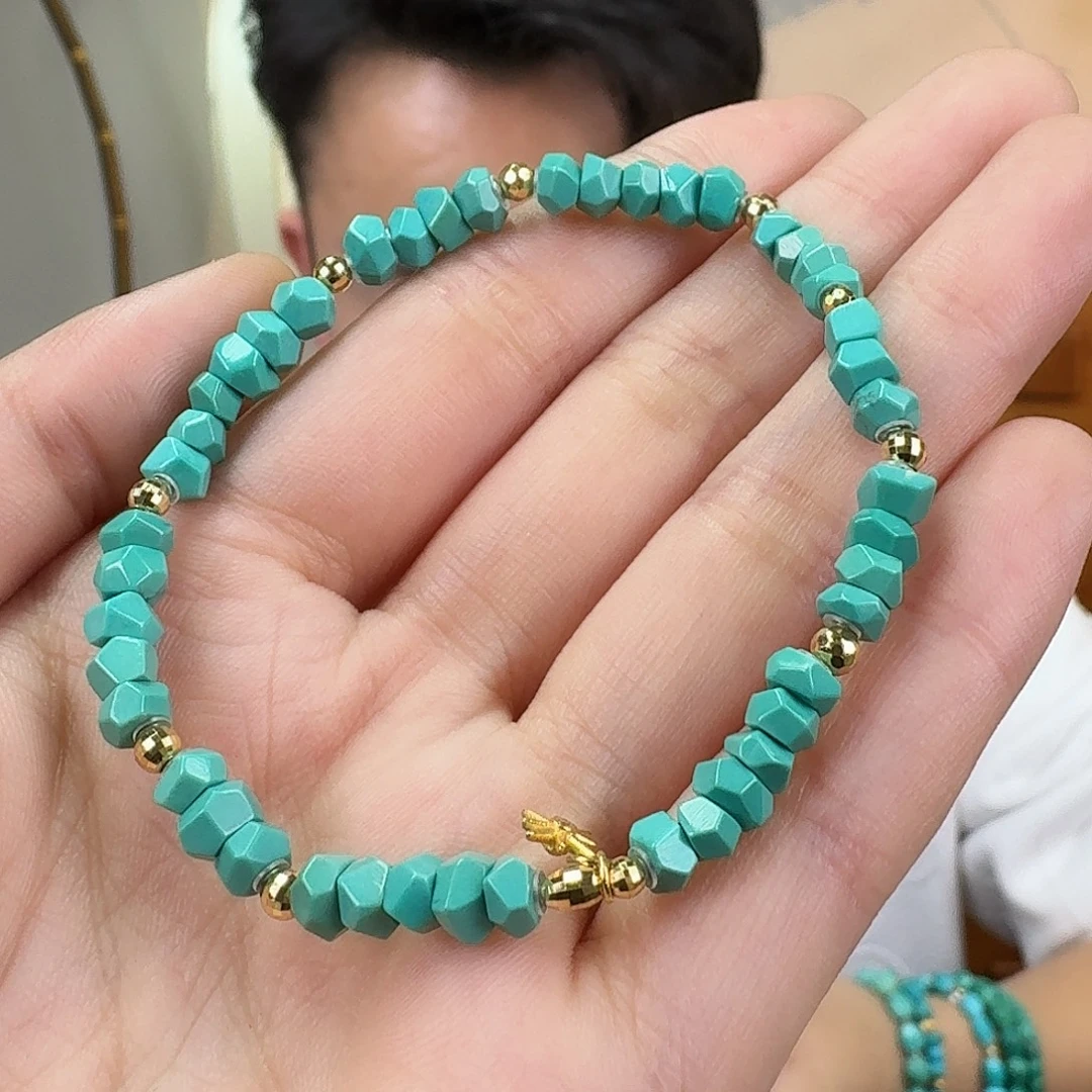 绿松石18K金镶嵌挂件