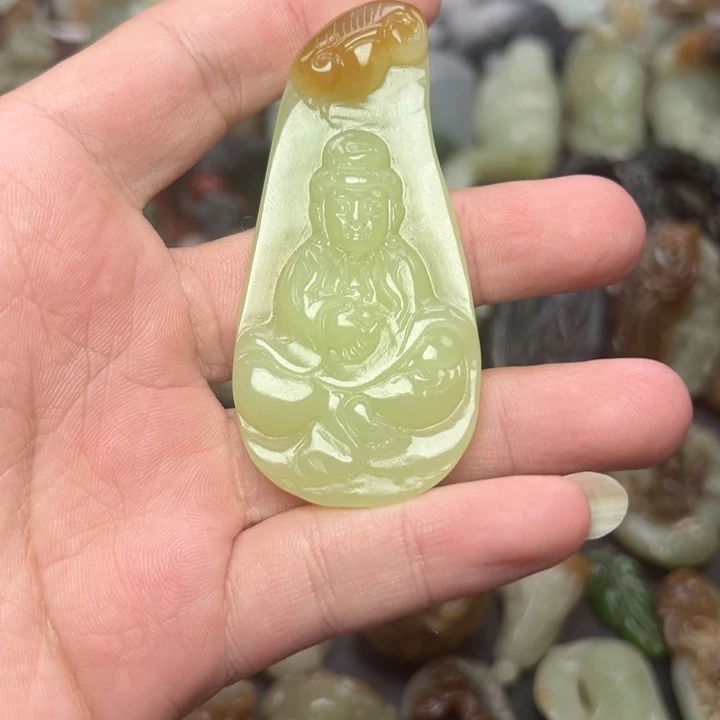 和田玉未镶嵌挂件