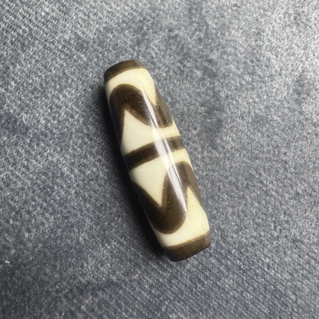 精品双虎牙天珠锁骨链