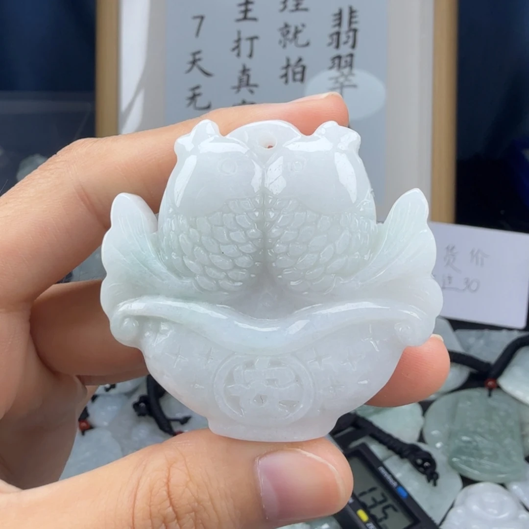 翡翠未镶嵌颈饰翡翠