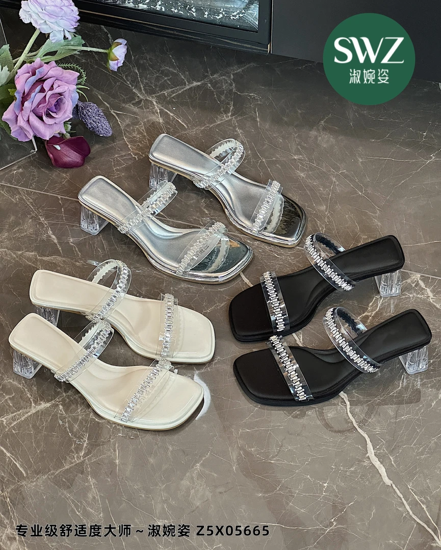 仙女风水钻拖鞋女夏外穿2025新款配裙子透明粗跟水晶跟方头一字拖