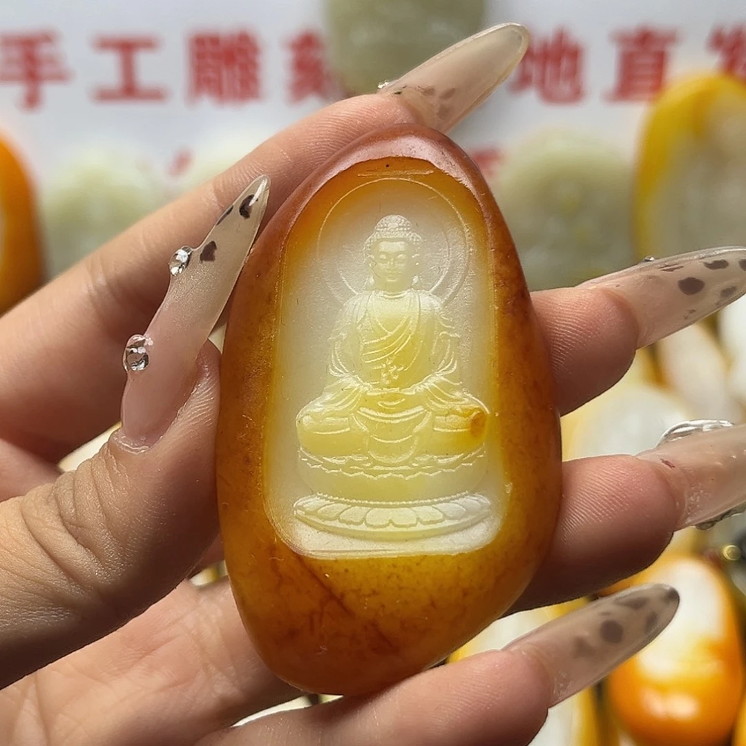 懟***孞颈饰未镶嵌和田玉