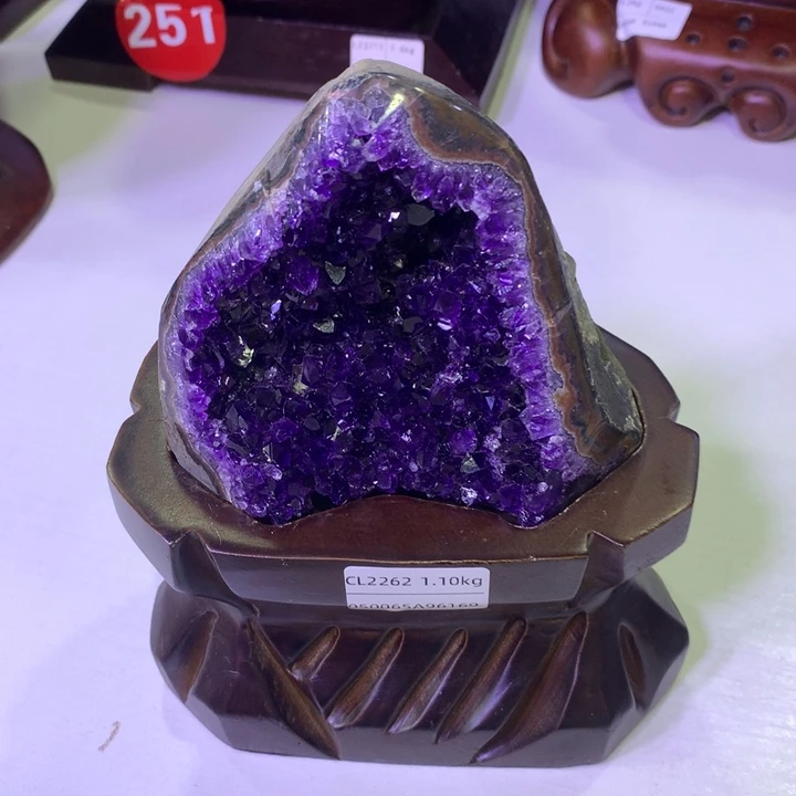 紫晶大型摆件（非配饰）未镶嵌